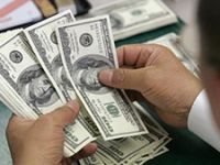 Dolar 4 lira rekorunu kırdı