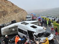Şanlıurfa'da katliam gibi kaza: 13 ölü, 9 yaralı