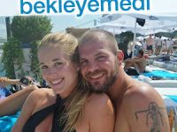 Tolga Karel boşanmayı bekleyemedi