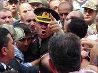 Yarbay Alkan: Ben şehit kardeşi değil miydim?