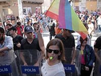 İstanbul Valiliği: LGBT yürüyüşüne izin yok