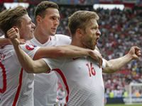 Euro 2016'nın ilk çeyrek finalisti Polonya