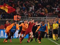 Roma mucizeyi başardı, Barcelona'yı eledi!