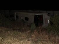 Afyonkarahisar’da yolcu otobüsü devrildi: 2 ölü, 32 yaralı