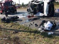 Sakarya'da feci kaza: 7 ölü, 2 yaralı