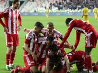 Demir Grup Sivasspor: 2 - Evkur Yeni Malatyaspor: 0