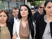 Ayşe Öğretmen tahliye edildi