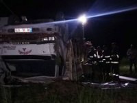 Van'da kamyon devrildi: 5 ölü, 37 yaralı