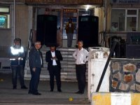 Erzurum'da polis merkezi önünde silahlı kavga: 2 Ölü