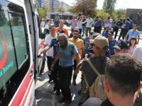 Ankara/Kızılay'da bir vatandaş kendisini yaktı!
