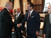 İmamoğlu: Oturduğumuz yerler önceden belliydi, sandalye niye kırıktı?