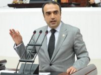 AKP’li eski vekil zehir zemberek açıklamayla istifa etti