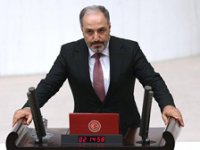 AKP’li Mustafa Yeneroğlu partisinden istifa etti