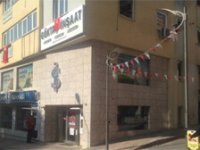 AKP Çankırı İl binasında 29 Ekim'de 'bayrak vardı' diyenler de yalan söylüyor!