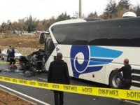 Kırşehir'de feci kaza! 3 Ölü, 1 yaralı