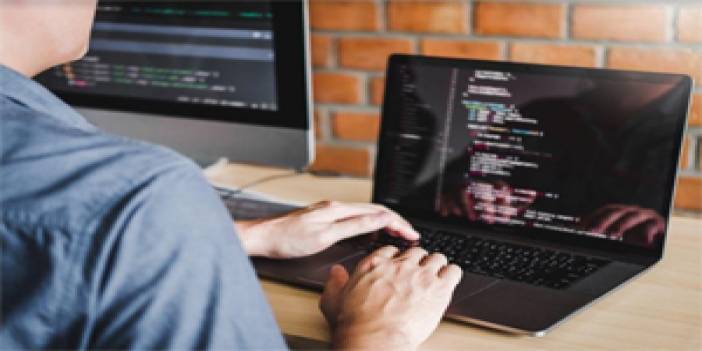 PHP Uzmanı ile çalışmak neden önemli?