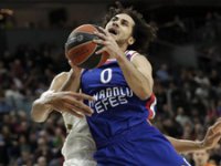 Anadolu Efes, Avrupa Ligi'nde Real Madrid'i yendi