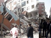İstanbul Bahçelievler'de 7 katlı bir bina çöktü