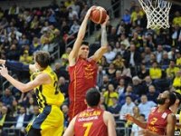 Galatasaray Doğa Sigorta'dan Fenerbahçe Beko'ya karşı tarihi galibiyet
