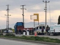 Akhisar'da işçi servisi kaza yaptı: 2 ölü, 8 yaralı
