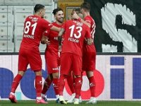 Beşiktaş: 1 - Fraport TAV Antalyaspor: 2