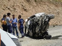 Hakkari/Yüksekova’da araç uçuruma yuvarlandı: Altı ölü