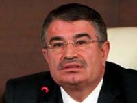 İdris Naim Şahin istifa etti