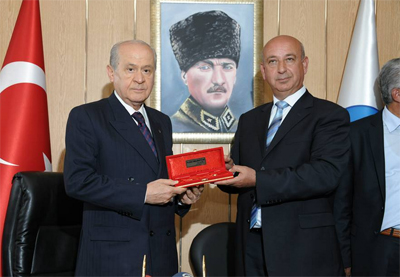 00000000-devletbahceli-ilgaz-arifcayir-sozcu-resim-04.jpg