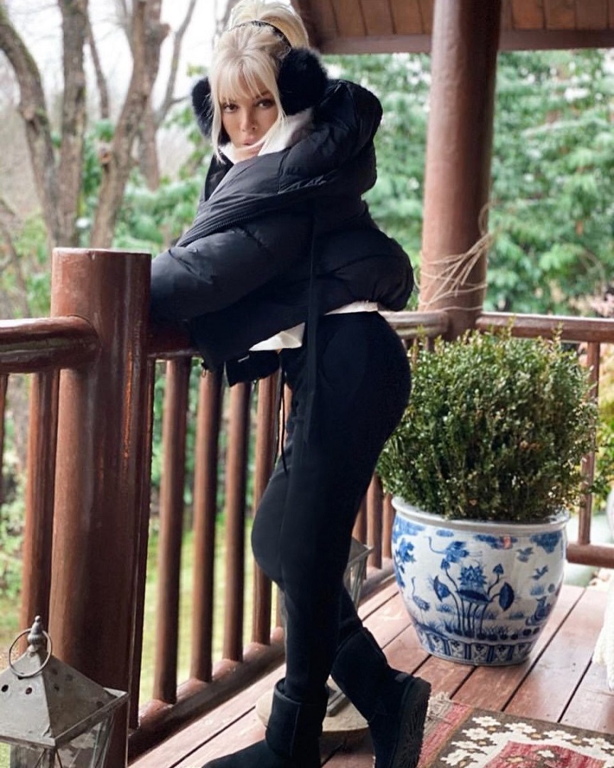 ajda-pekkan-2021-ocak-instagram-paylasim-resim-01.jpg