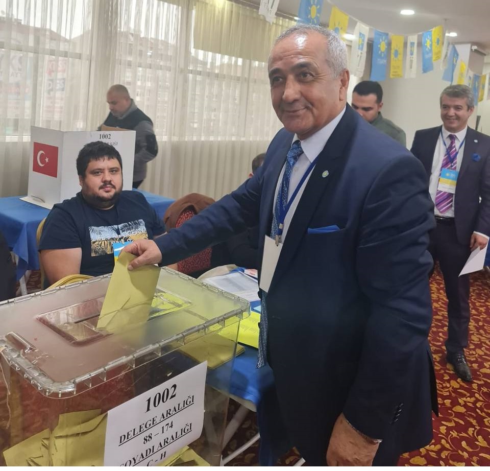 harun-copur-iyi-parti-gaziosmanpasa-resim-01.jpg