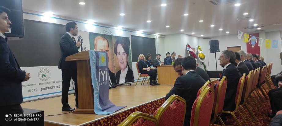 iyi-parti-bugra-kavuncu-gaziosmanpasa-ilce-kongresi-resim-088.jpg