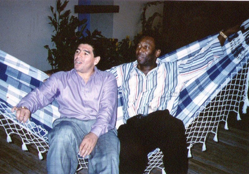 pele-maradona-resim-01.jpg