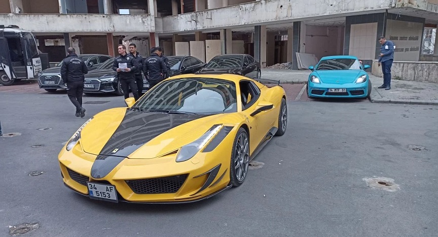emlak-dolandiricilari-ferrari-gozaltilar-resim-03.jpg