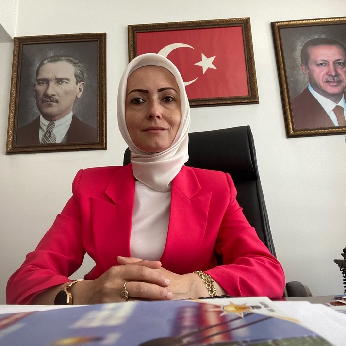 melike-cilhan-akp-cankiri-resim-03.jpg