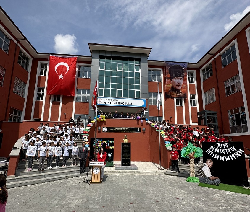 cankiri-ataturk-ilkokulu-resim-0444.jpg
