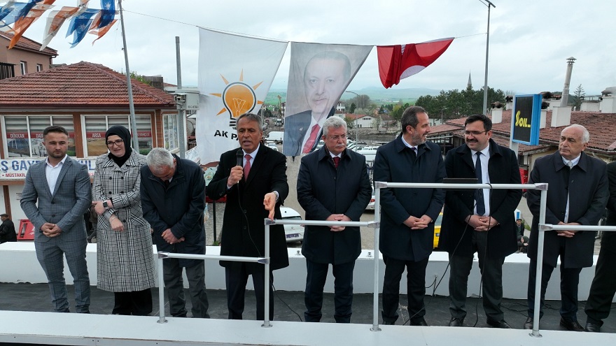 salim-cerkes-akp-miting-resim-05.jpg