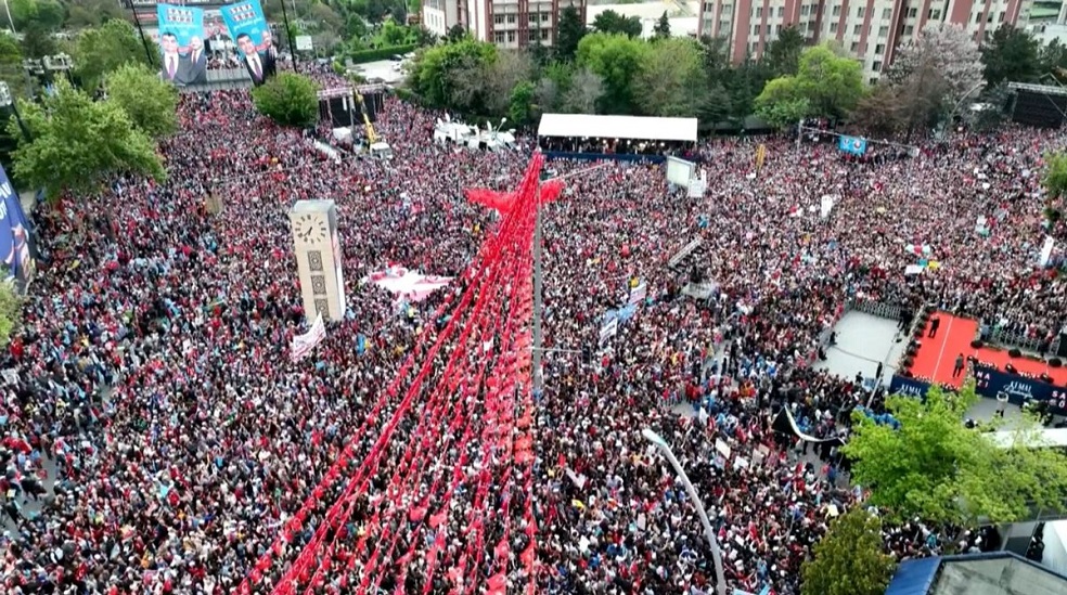 tandogan-miting-resim-04.jpg