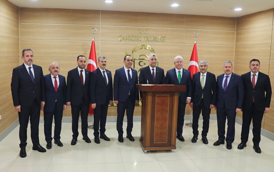 cankiri-valiligi-ticaret-bakani-ziyaret-resim-03.jpg