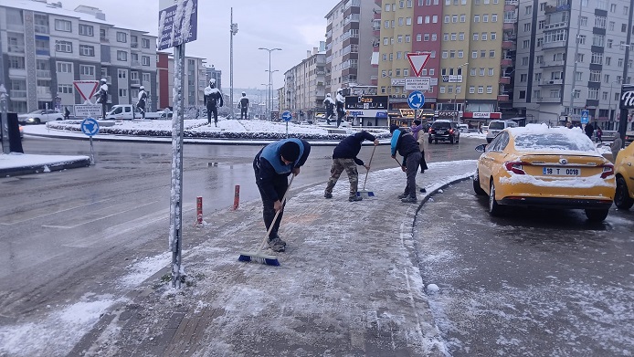 cankiri-kar-temizligi-aralik-2024-sozcu18-resim-02.jpg