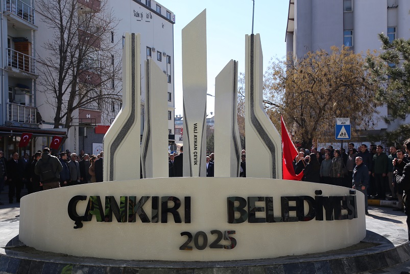 cankiri-belediyesi-sehitler-aniti-resim-022.jpg