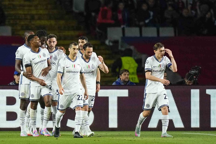 inter-barcelona-deplasmani-nisan-2025-resim-02.jpg