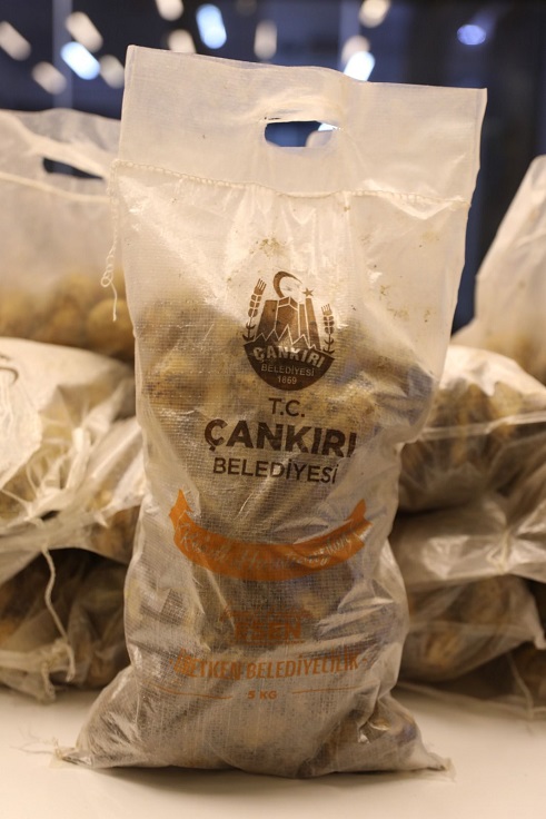 cankiri-belediyesi-uretim-patates-10-aralik-resim-01.jpg