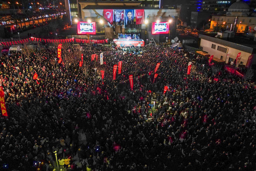 bursa-chp-miting-03-nisan-resim-04.jpg