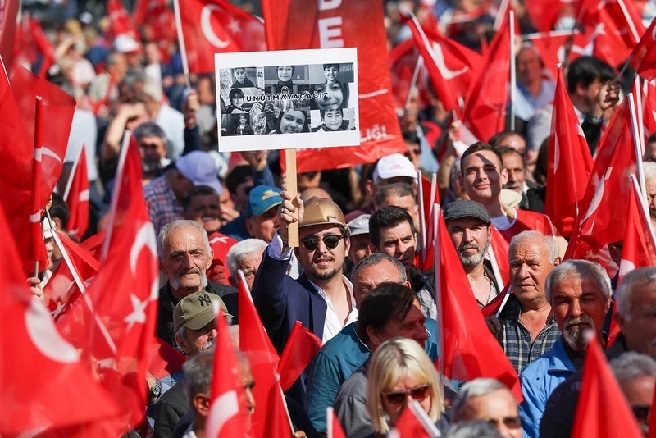chp-sakarya-miting-resim-03.jpg