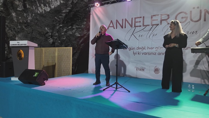 cankiri-tuz-magarasi-anneler-gunu-konser-resim-10-mayis-resim-01.jpg