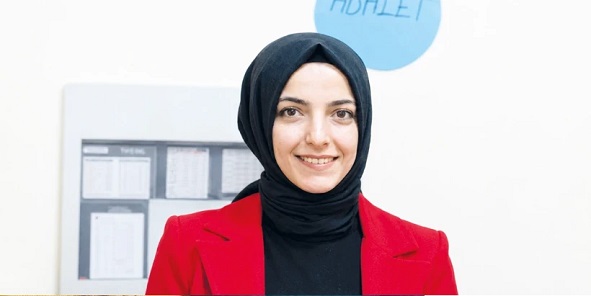 melahat-ileri-agri-okul-muduru-gorevden-alindi-11-haziran-resim-02.jpg