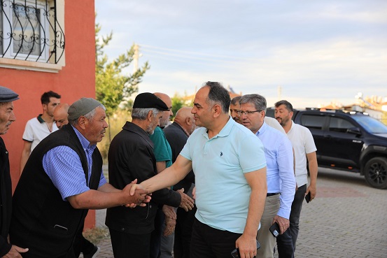 vali-cakirtas-kursunlu-sunurlu-kibris-gazisi-olumu-ile-ilgili-taziye-ziyareti-04-temmuz-resim-07.jpg