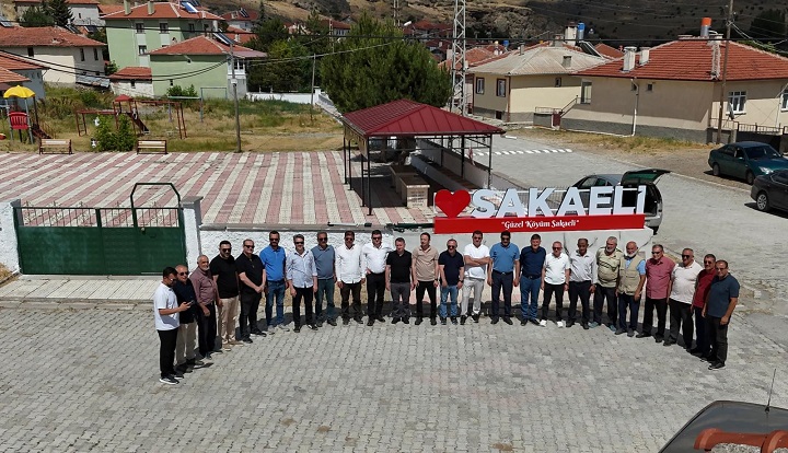 cankirili-burokratlar-sakaeli-ziyaret-ercan-irmak-resim-02.jpg
