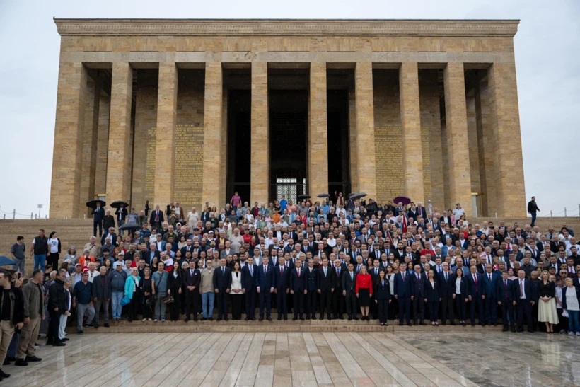 anitkabir-ozgur-ozel-017.jpg