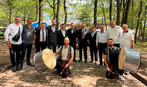 aybasti-akp-ilce-baskani-dugun-resim-08.jpg